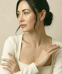 Akoya-Perlen- und Diamant-Sasha-Ohrringe – Modellbild
