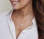 Akoya-Perlen- und Diamant-Anhänger „Lois“ – Modellbild