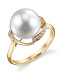 Ring mit weißer Südseeperle, Diamanten und Rubin
