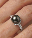 Jackie-Ring mit tahitischer Südseeperle und Diamanten – Zweites Bild