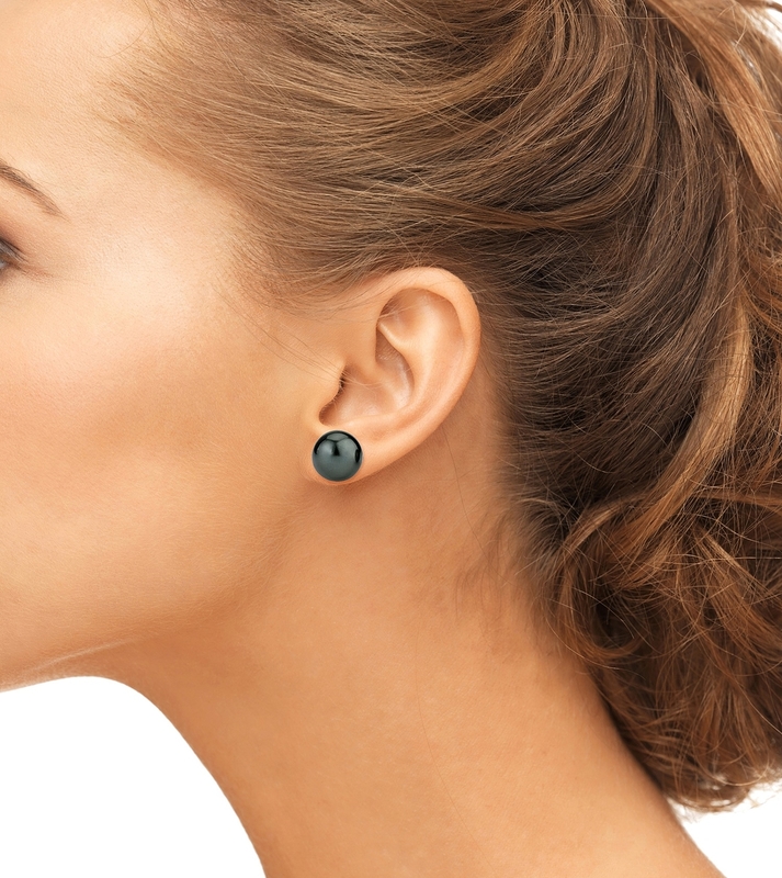 13 mm runde Tahiti-Südseeperlen-Ohrstecker – Modellbild