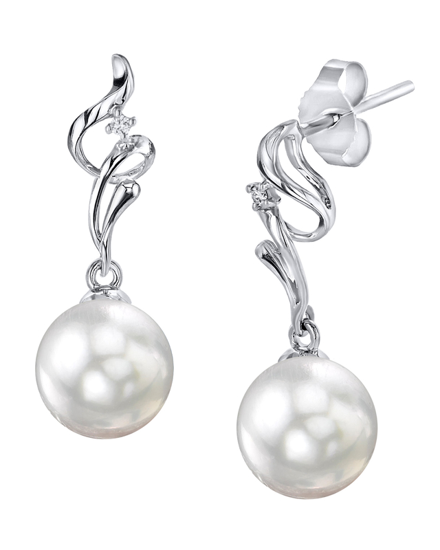 Ohrringe „Aria“ mit weißer Südseeperle und Diamanten