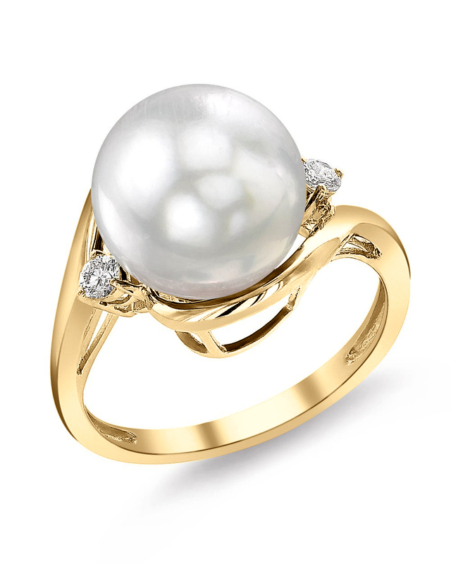 Sia-Ring mit weißer Südseeperle und Diamanten