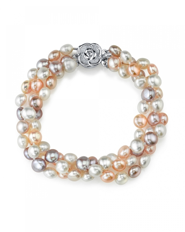 5–6 mm ovales, mehrfarbiges Süßwasserperlen-Armband mit drei Perlen