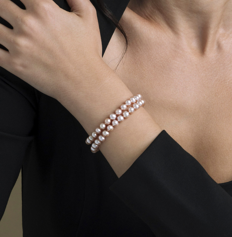 Armband mit 6,5–7 mm großen rosa Süßwasser-Doppelperlen – AAA-Qualität – Modellbild