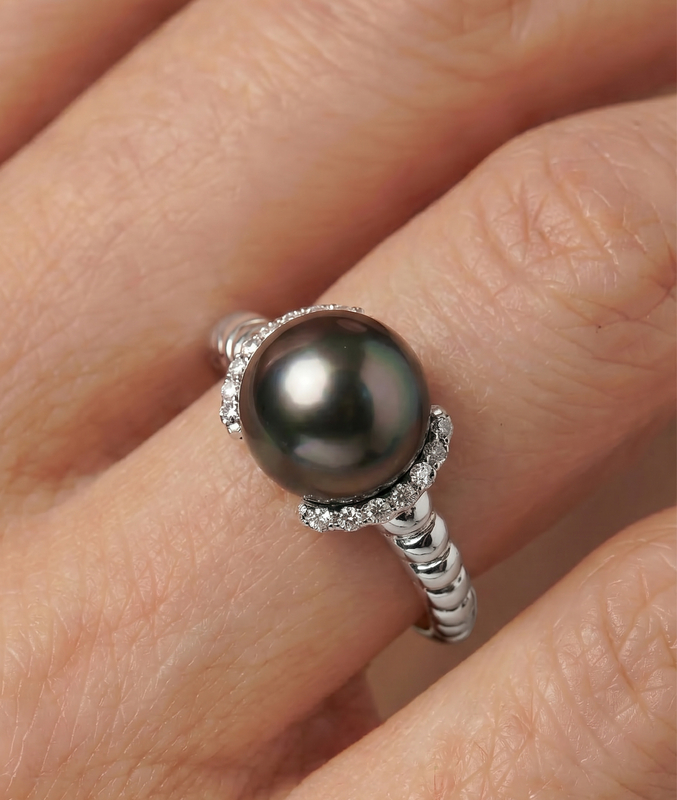 Jackie-Ring mit tahitischer Südseeperle und Diamanten – Zweites Bild