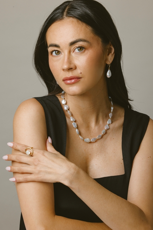 Weißer Süßwasser-Barockperlen-Monroe-Ring – Zweites Bild